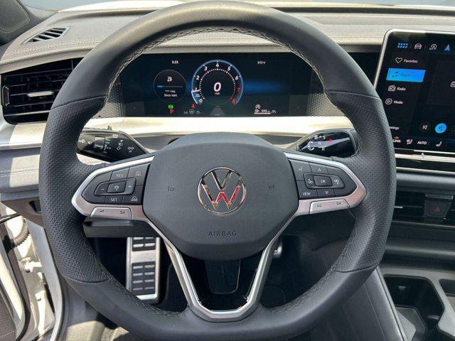 new 2025 Volkswagen Tiguan car, priced at $38,882