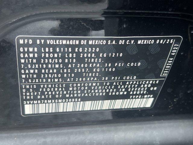 new 2025 Volkswagen Tiguan car, priced at $36,041