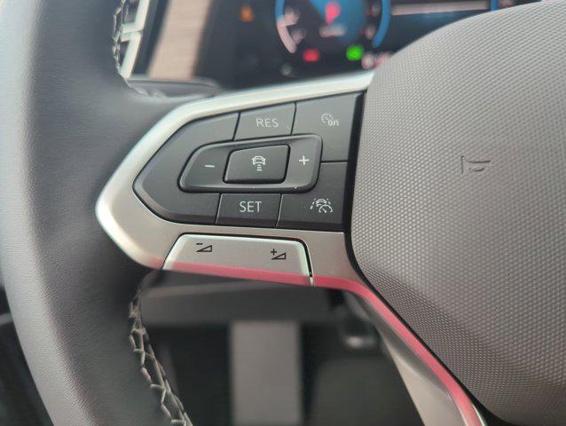 new 2025 Volkswagen Atlas car, priced at $49,451