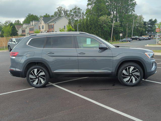 new 2025 Volkswagen Atlas car, priced at $49,451