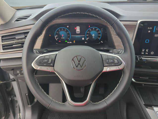 new 2025 Volkswagen Atlas car, priced at $49,451