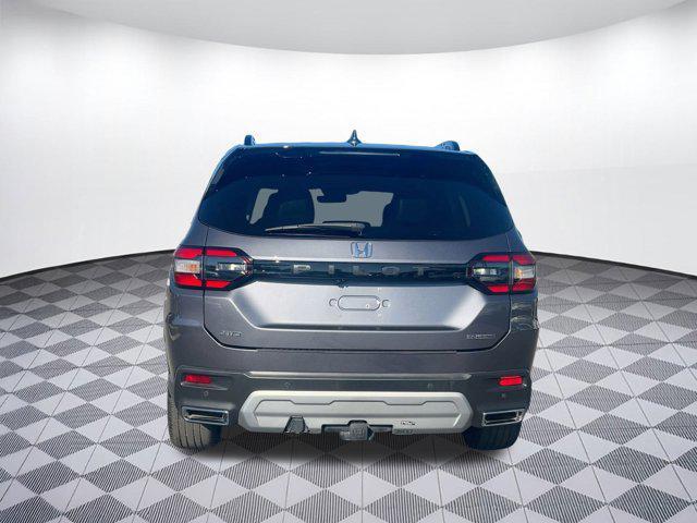 used 2024 Honda Pilot car, priced at $41,898