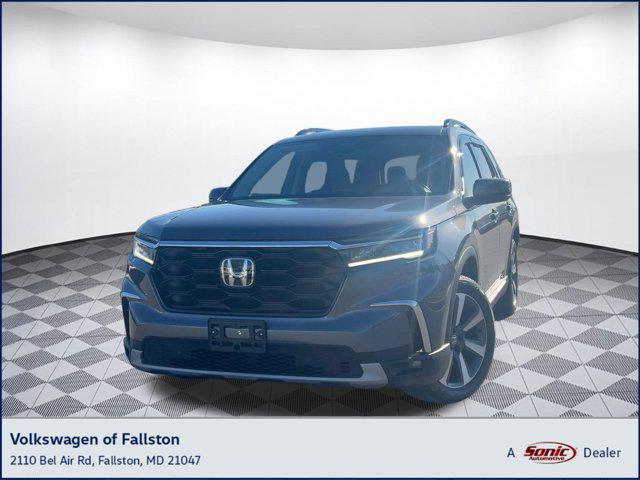 used 2024 Honda Pilot car, priced at $41,898