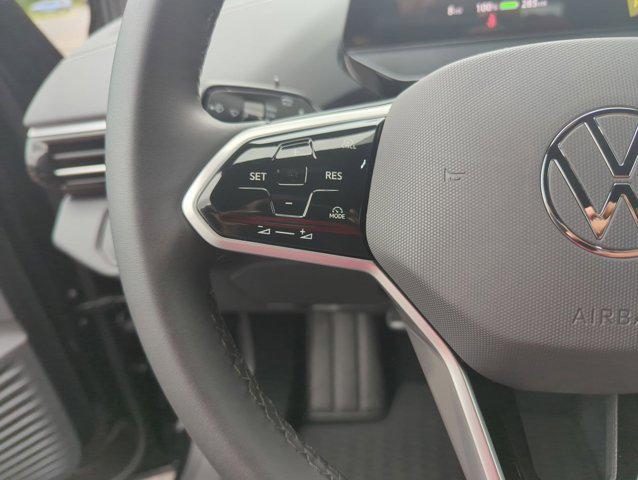 new 2025 Volkswagen ID.4 car, priced at $49,581