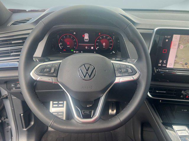 new 2026 Volkswagen Atlas Cross Sport car, priced at $54,351