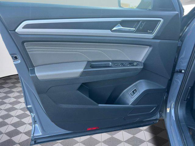 used 2023 Volkswagen Atlas Cross Sport car, priced at $34,999