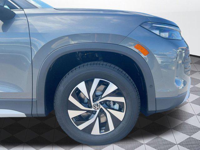 new 2025 Volkswagen Tiguan car, priced at $32,711