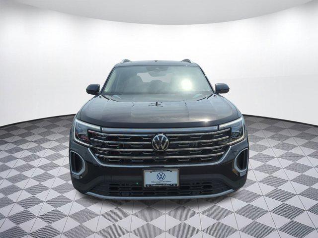 new 2025 Volkswagen Atlas car, priced at $46,083