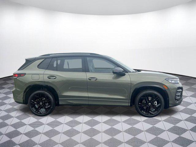 new 2025 Volkswagen Tiguan car, priced at $38,881