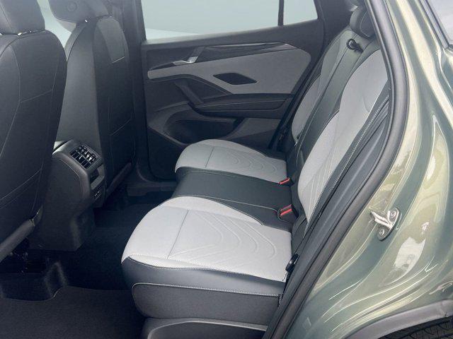 new 2025 Volkswagen Tiguan car, priced at $38,881