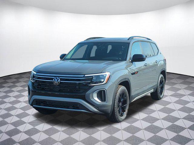 new 2025 Volkswagen Atlas car, priced at $47,841