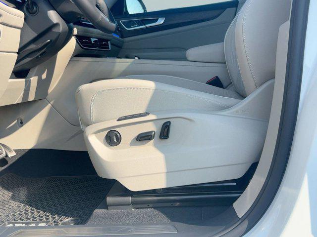 new 2025 Volkswagen Atlas car, priced at $52,522