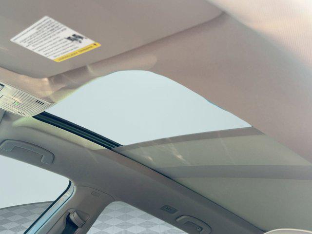 new 2025 Volkswagen Atlas car, priced at $52,522