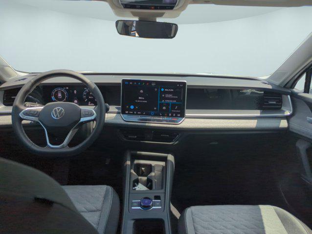 new 2025 Volkswagen Tiguan car, priced at $30,531