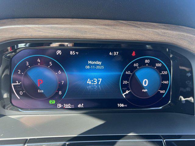 new 2025 Volkswagen Atlas car, priced at $38,701