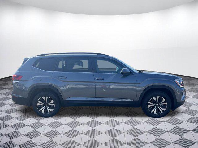 new 2025 Volkswagen Atlas car, priced at $38,701