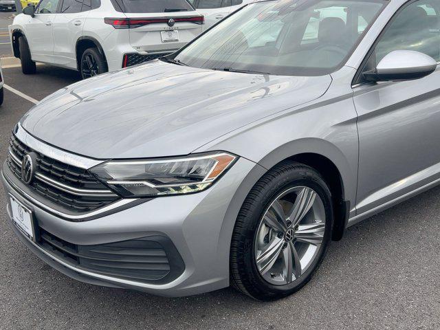 used 2024 Volkswagen Jetta car, priced at $21,998