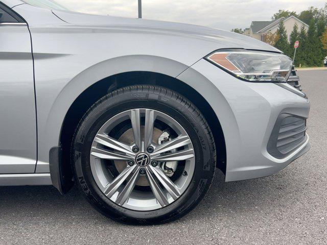 used 2024 Volkswagen Jetta car, priced at $21,998