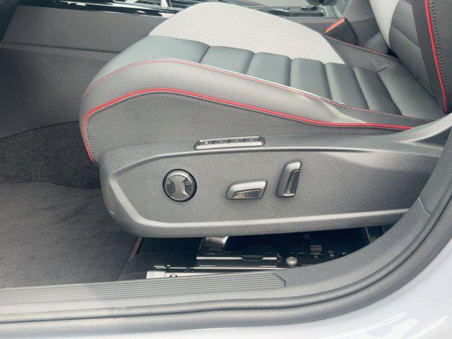 new 2025 Volkswagen Golf GTI car, priced at $39,121