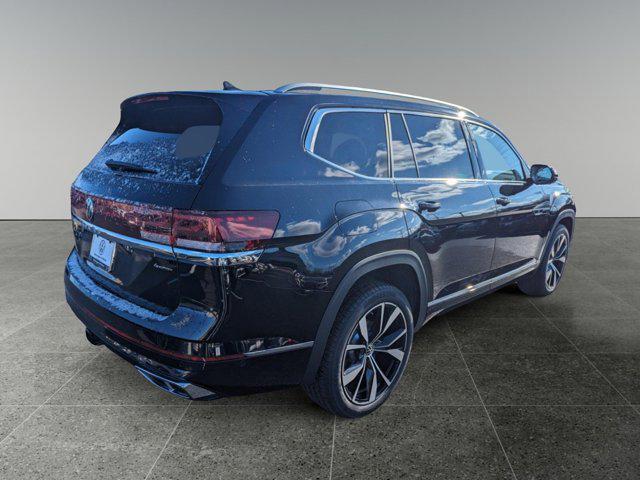 new 2025 Volkswagen Atlas car, priced at $54,601