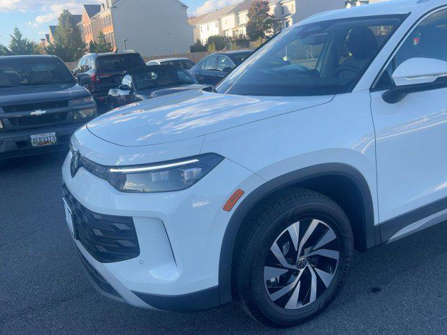 new 2026 Volkswagen Tiguan car, priced at $33,301