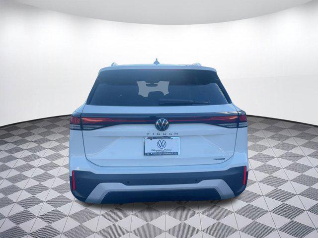 new 2026 Volkswagen Tiguan car, priced at $33,301