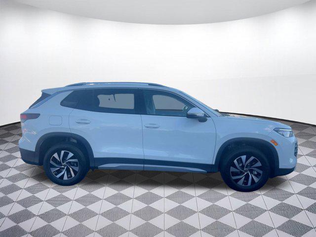 new 2026 Volkswagen Tiguan car, priced at $33,301