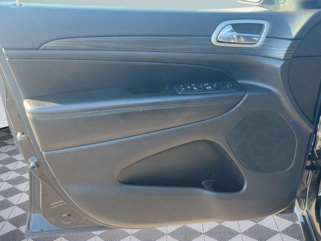 used 2019 Jeep Grand Cherokee car, priced at $14,398