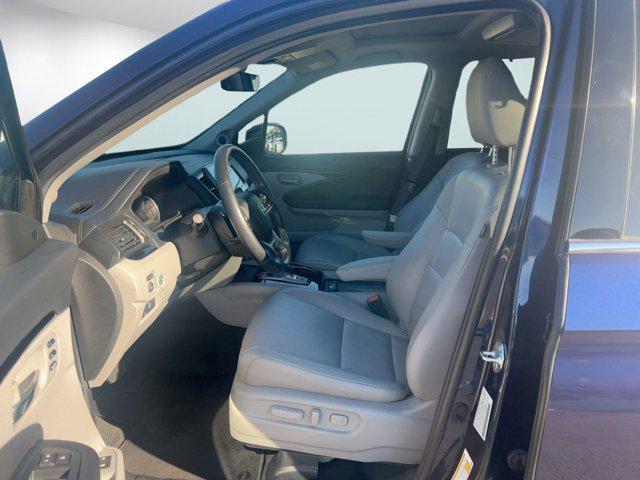 used 2022 Honda Pilot car, priced at $32,898