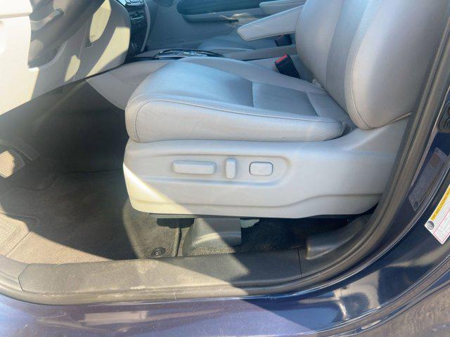 used 2022 Honda Pilot car, priced at $32,898