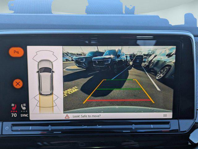 new 2025 Volkswagen Atlas car, priced at $48,103