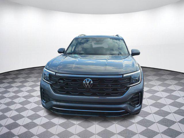 new 2025 Volkswagen Atlas car, priced at $54,092