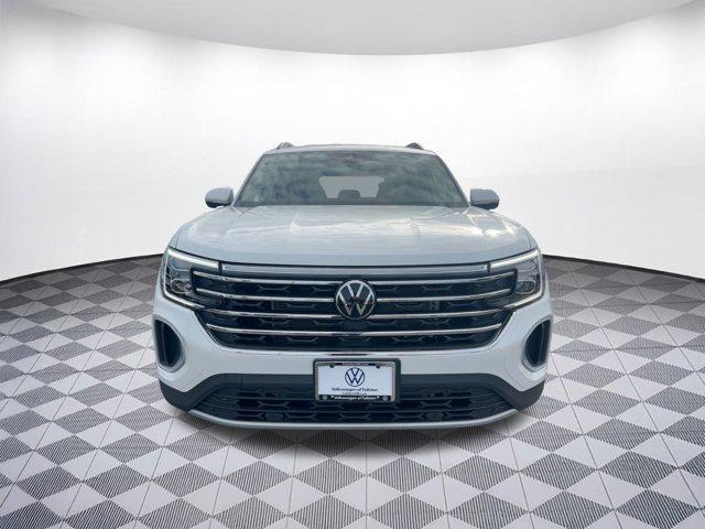 new 2026 Volkswagen Atlas car, priced at $42,641
