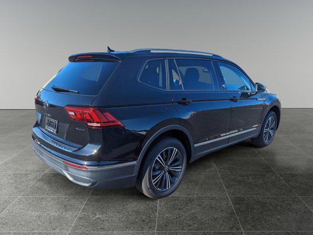 new 2024 Volkswagen Tiguan car, priced at $33,441