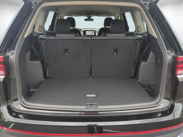 new 2025 Volkswagen Atlas car, priced at $45,531