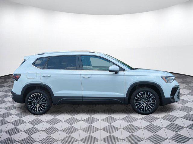new 2025 Volkswagen Taos car, priced at $30,331