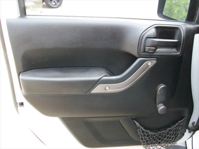 used 2011 Jeep Wrangler Unlimited car, priced at $9,995