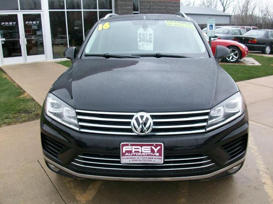 used 2016 Volkswagen Touareg car, priced at $14,995