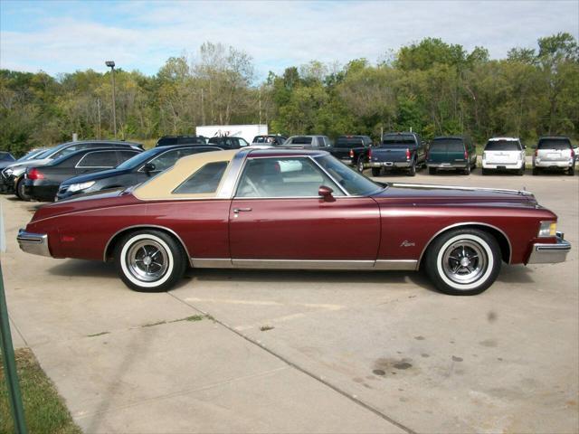 used 1976 Buick Riviera car, priced at $16,495