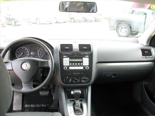 used 2007 Volkswagen Rabbit car, priced at $4,995