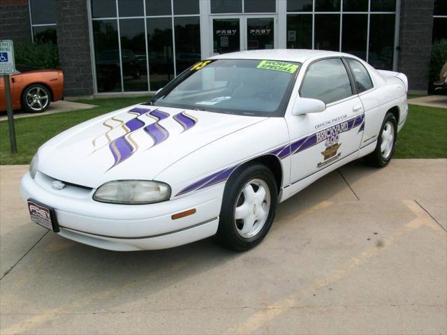 used 1995 Chevrolet Monte Carlo car, priced at $6,995