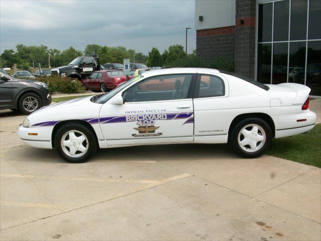 used 1995 Chevrolet Monte Carlo car, priced at $6,995