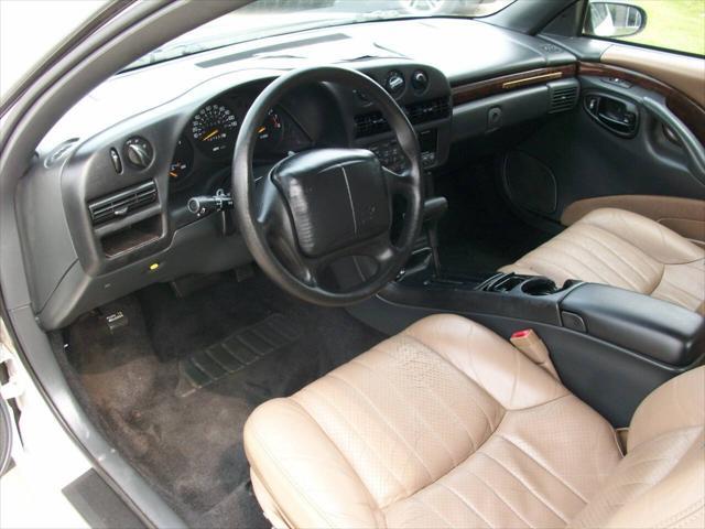 used 1995 Chevrolet Monte Carlo car, priced at $6,995