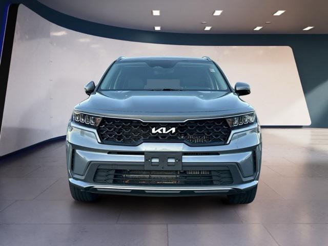 used 2022 Kia Sorento Hybrid car, priced at $28,275