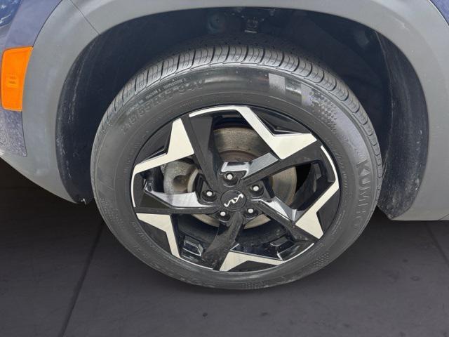 used 2024 Kia Seltos car, priced at $22,000