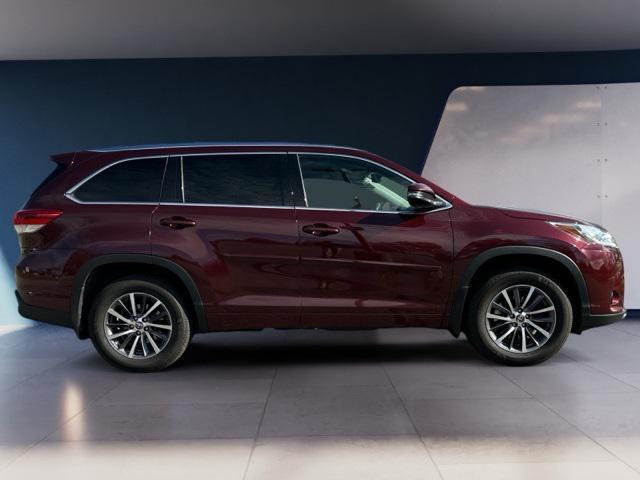 used 2017 Toyota Highlander car, priced at $25,765