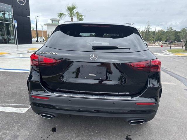used 2024 Mercedes-Benz GLA 250 car, priced at $31,991