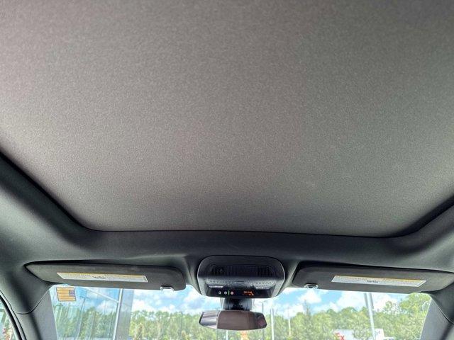 used 2021 Cadillac XT5 car, priced at $26,491