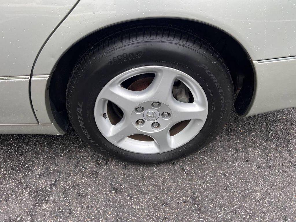 used 2000 Lexus GS 300 car, priced at $9,995