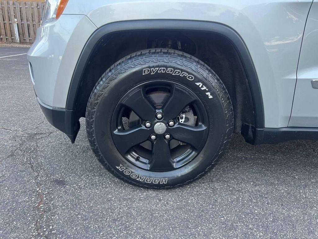 used 2011 Jeep Grand Cherokee car, priced at $9,995